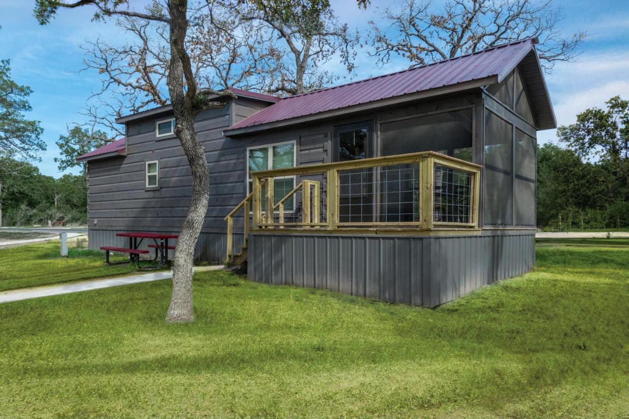 Great Escapes Rv Resort Bryan College Station Esterno foto