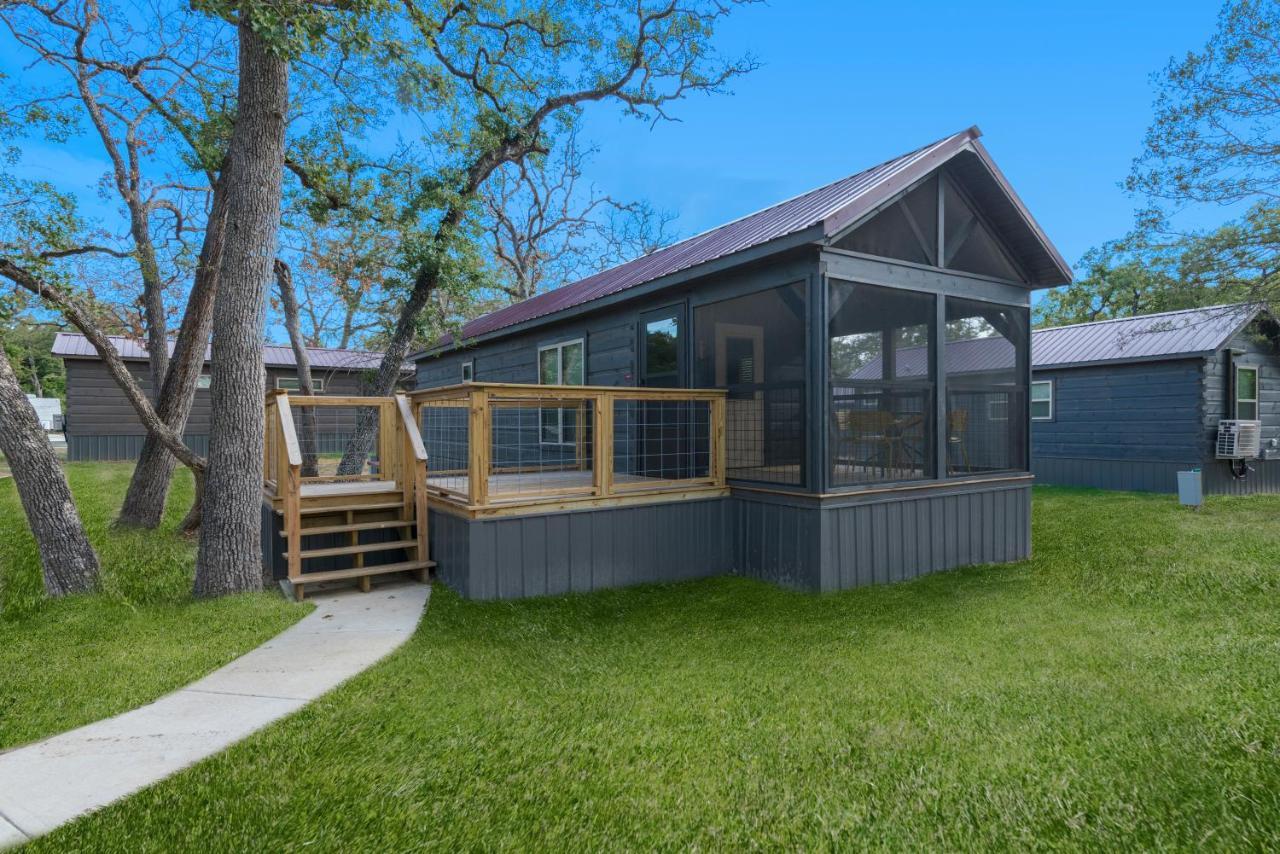 Great Escapes Rv Resort Bryan College Station Esterno foto